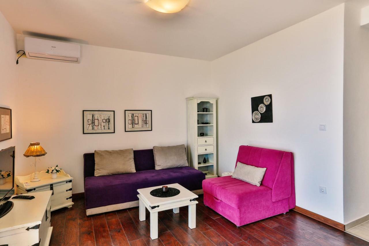 سفيتي ستيفان Apartmani Visum المظهر الخارجي الصورة